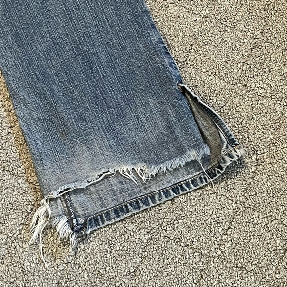 Lucky Brand Dungarees Skylo Flare Jeans Womens 8 Blue Distressed Denim - Picture 14 of 15